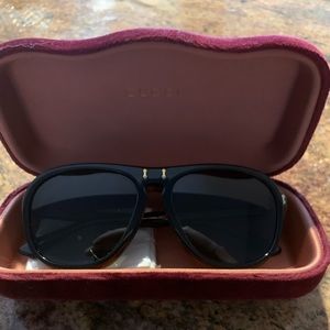 Gucci Flip Up Aviator sunglasses